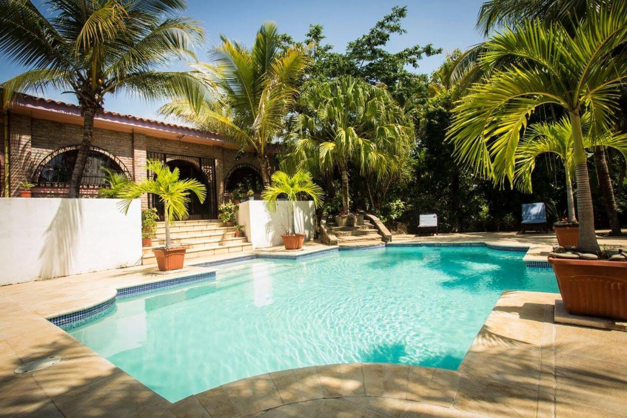 Casa Sunzal Hotel Ла Либертад Екстериор снимка
